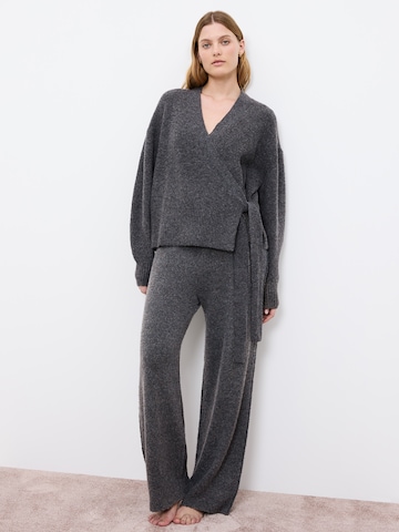 TRIUMPH - Cárdigan ' Amourette Cozy ' en gris