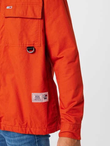 Tommy Jeans Jacke in Orange