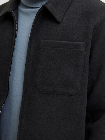 JACK & JONES Tussenjas 'JJHANK' in Zwart