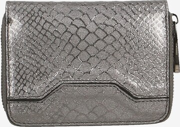 Gave Lux Wallet in Grey: front