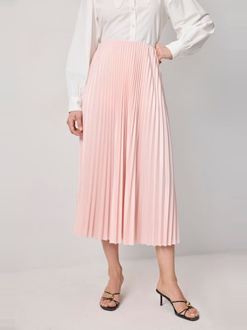 Touche Prive Skirt in Pink