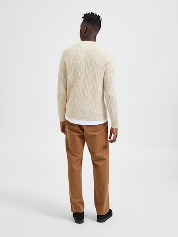 SELECTED HOMME Sweater 'CARIS' in Beige