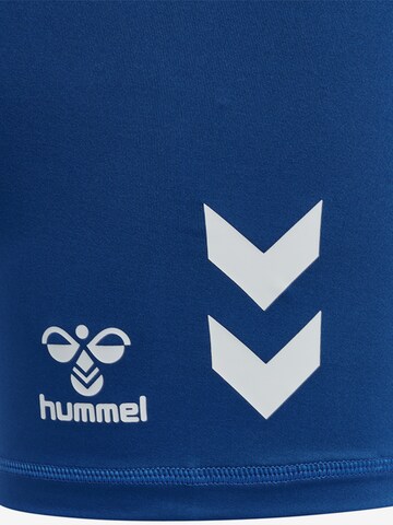 Hummel Skinny Sportshorts in Blau