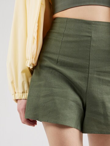 ABOUT YOU Regular Trousers 'Ramona' in Green