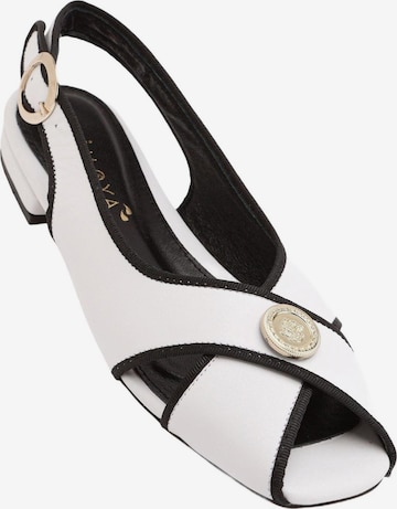 Limoya Sandals 'Sarah' in White: front