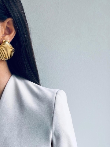 Les Reines - Brincos 'Golden Shell' em ouro: frente