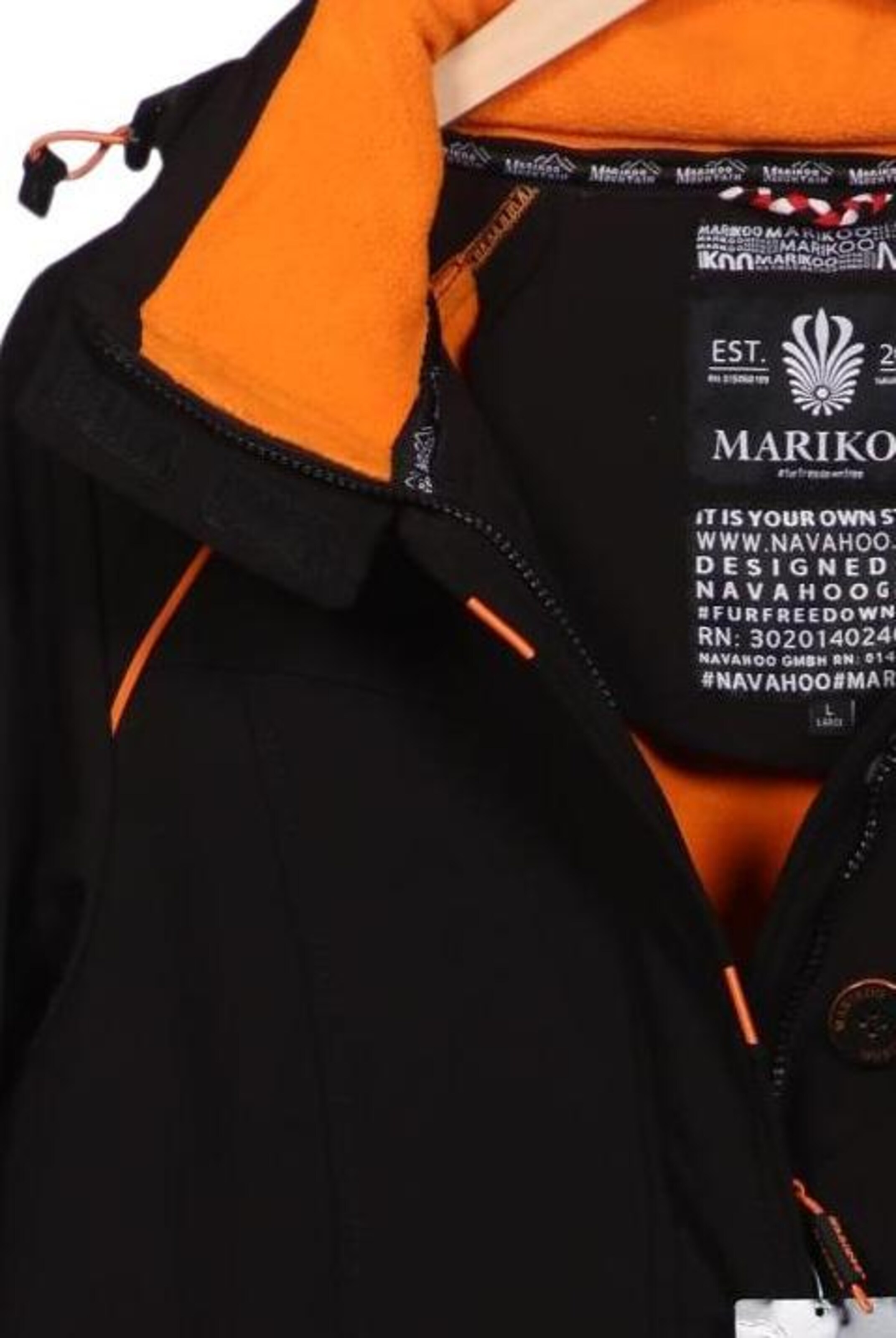 MARIKOO Jacket & Coat in L in Black
