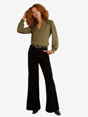 Bluză de la love & roses pe verde: față