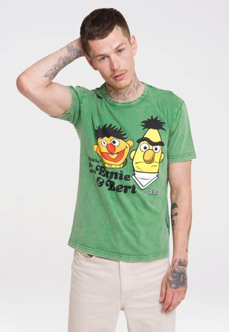 LOGOSHIRT Shirt 'Sesamstrasse - Ernie & Bert' in Green: front