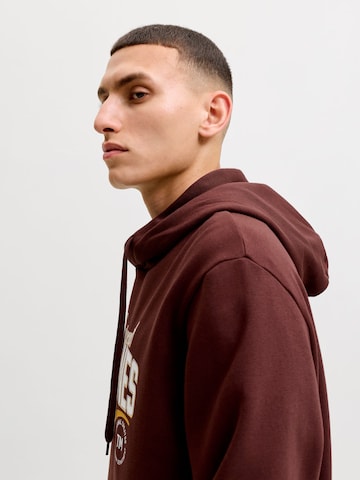 JACK & JONES Sweatshirt in Brown
