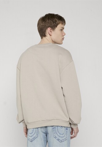 Urban Classics Sweatshirt in Beige