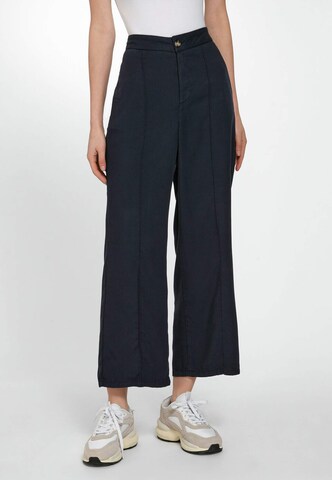 WALL London Loose fit Pleat-Front Pants in Blue: front