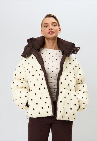Giacca invernale di OH APRIL in beige: frontale