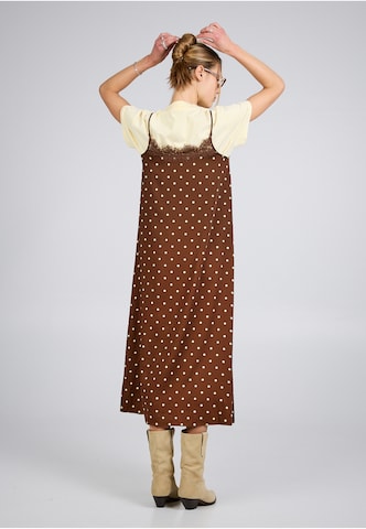 OH APRIL - Vestido 'Alma' en marrón