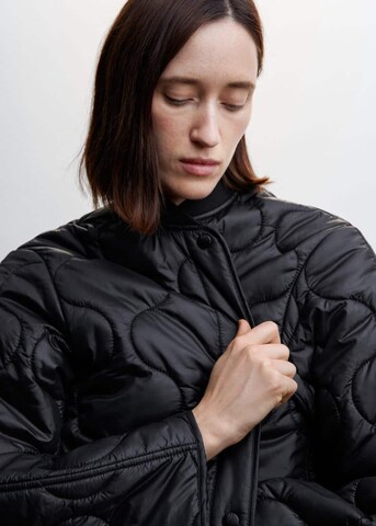 MANGO Jacke  'Onion' in Schwarz