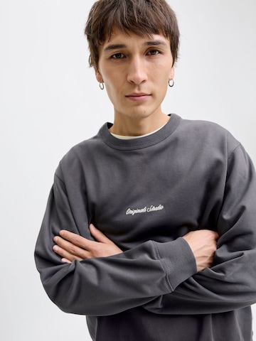 Sweat-shirt 'JORNorrebro' JACK & JONES en gris