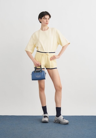 T-shirt 'Essentials' ADIDAS ORIGINALS en beige