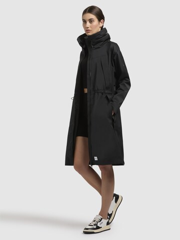 khujo Tussenmantel 'Loulou' in Zwart