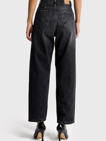 IT'S BASIC Loose fit Jeans 'JUNE RELAXED MID RISE JEANS' in Black