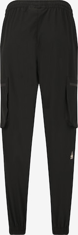 SOS Tapered Cargo Pants 'Salonga W' in Black