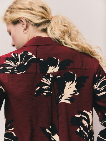 Next Pluus, värv punane