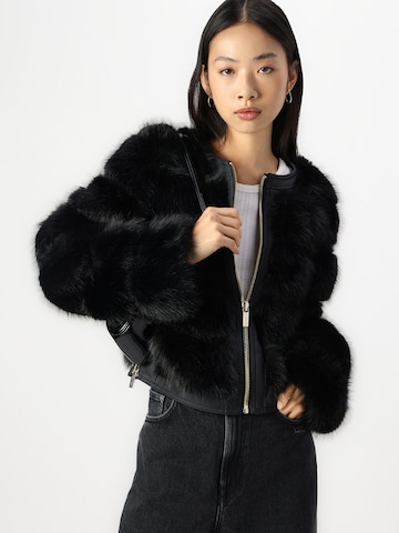 GUESS by Marciano Φθινοπωρινό και ανοιξιάτικο μπουφάν 'ARIELLE' σε μαύρο