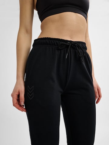 Regular Pantalon de sport Hummel en noir