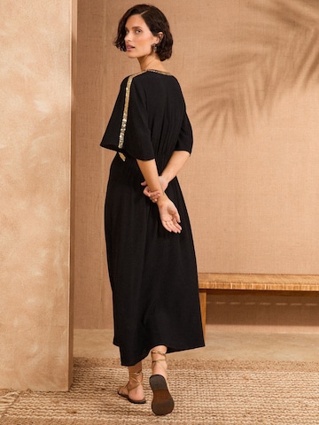 love & roses Dress in Black