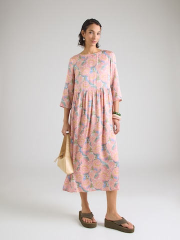 Rich & Royal - Vestido en naranja: frente