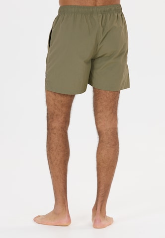 NOU Boardshorts 'Eyemouth V2' in Grün