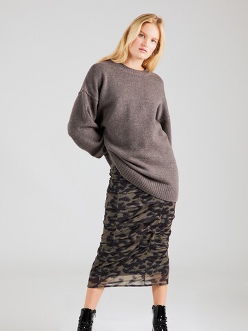 WEEKDAY Sweater 'Eloise' in Brown: front