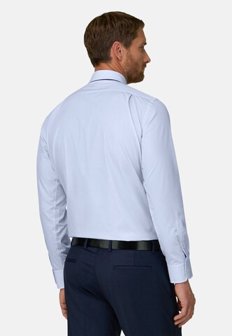 Coupe regular Chemise Boggi Milano en bleu : derrière