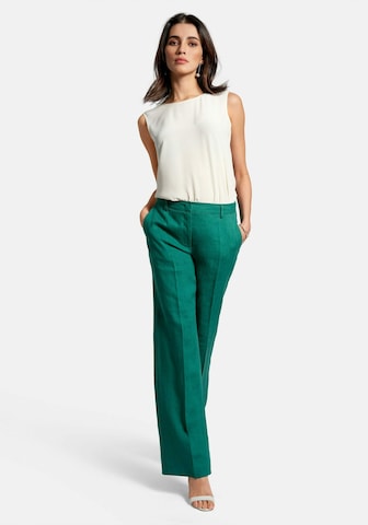 Peter Hahn Boot cut Pleated Pants in Green