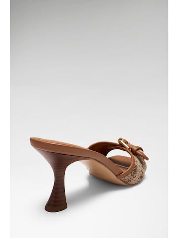 GUESS Muiltjes 'Dista' in Beige: voorkant