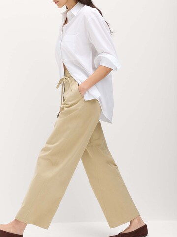 Wide leg Pantaloni di Marks & Spencer in beige