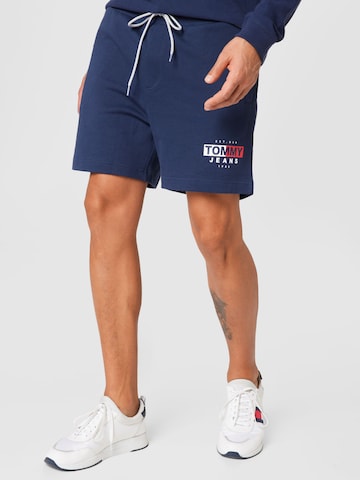 Regular Pantaloni de la Tommy Jeans pe albastru: față