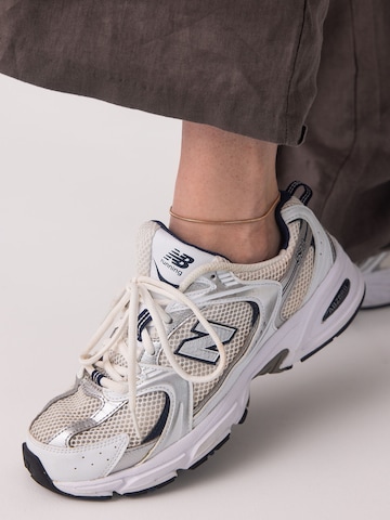 Gioiello per i piedi 'Sleek' di PURELEI in oro: frontale