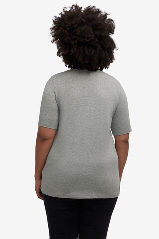 Ulla Popken T-Shirt in Grau