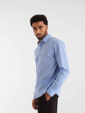 ABOUT YOU x Kevin Trapp Regular fit Button Up Shirt 'Nino' in Blue