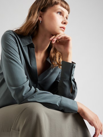 s.Oliver Blouse in Green