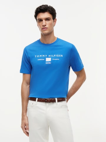 TOMMY HILFIGER Bluser & t-shirts i blå: forside