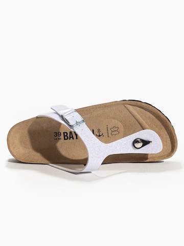 Bayton Teenslipper 'Melia' in Wit