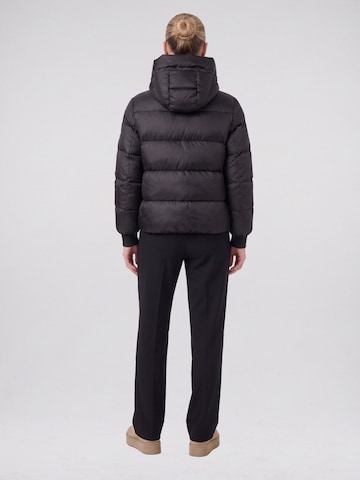 No. 1 Como Steppjacke 'SCOTTIA' in Schwarz