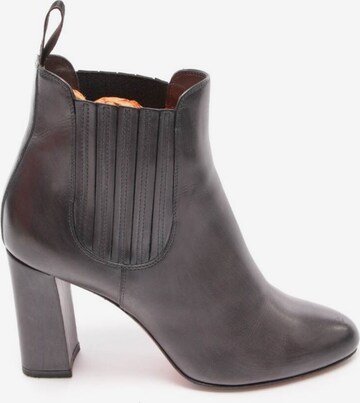 Santoni Dress Boots in 38 in Grey: front