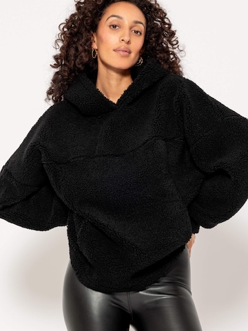 SASSYCLASSY Oversized sweater in Black