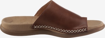 GABOR Teenslipper in Bruin