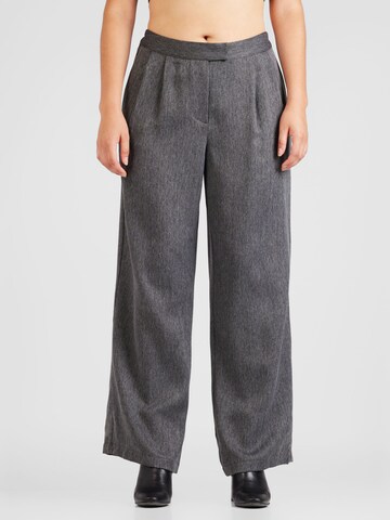 Regular Pantalon à pince Vero Moda Curve en gris : devant