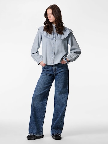 Chemisier 'PCBirke' PIECES en bleu
