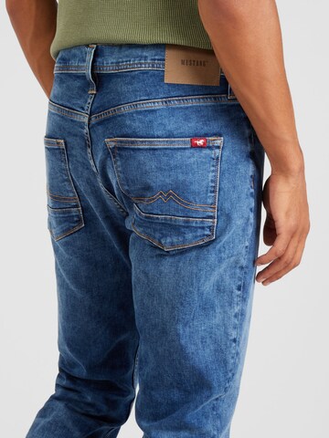 Slimfit Jeans 'VEGAS' de la MUSTANG pe albastru