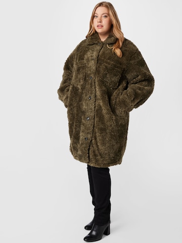 Missguided Plus Between-Seasons Coat in Green